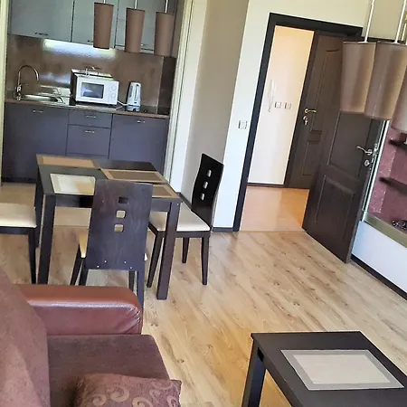 Dune One-bedroom Eh